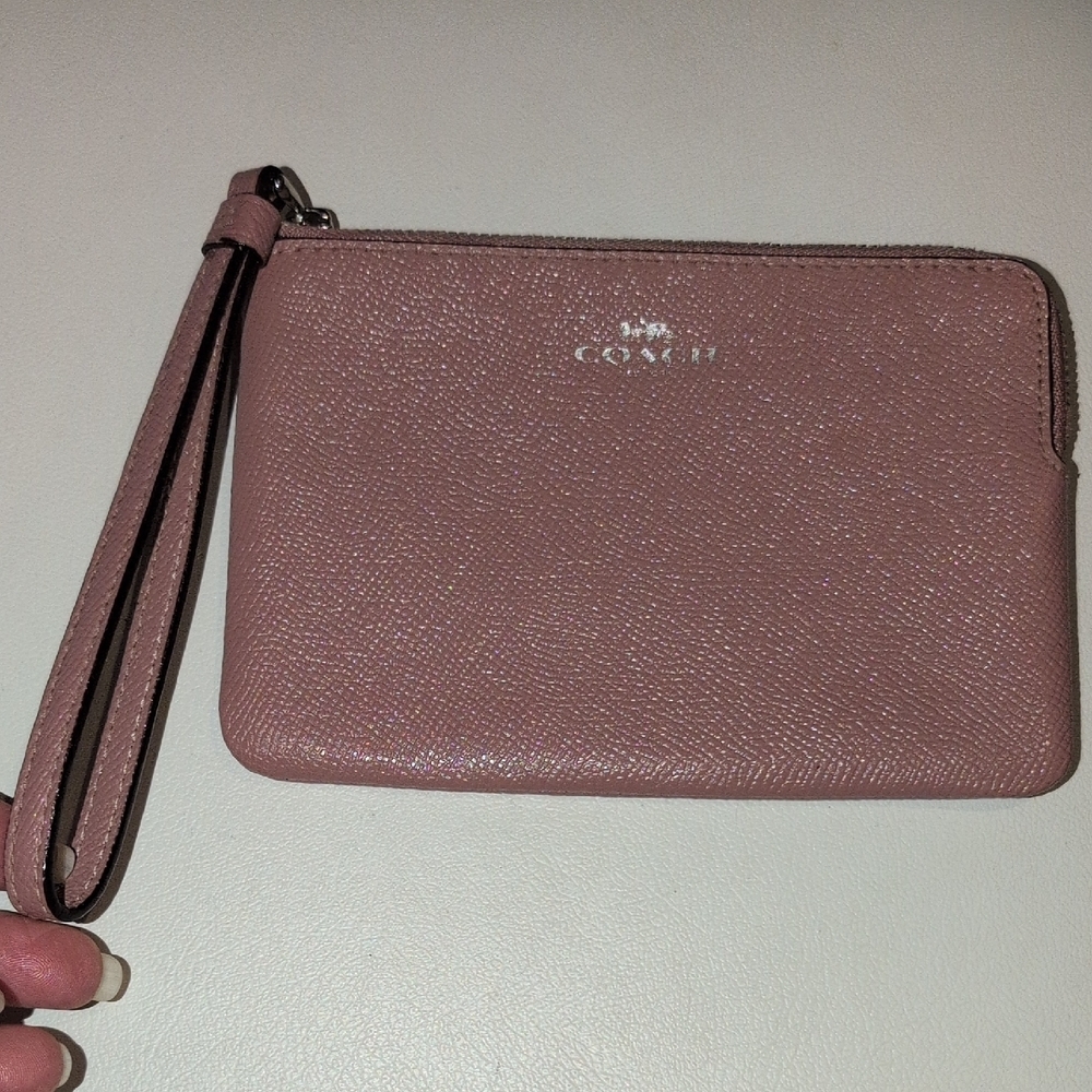 Coach Dusty Pink Wristlet - Picture 1 of 7